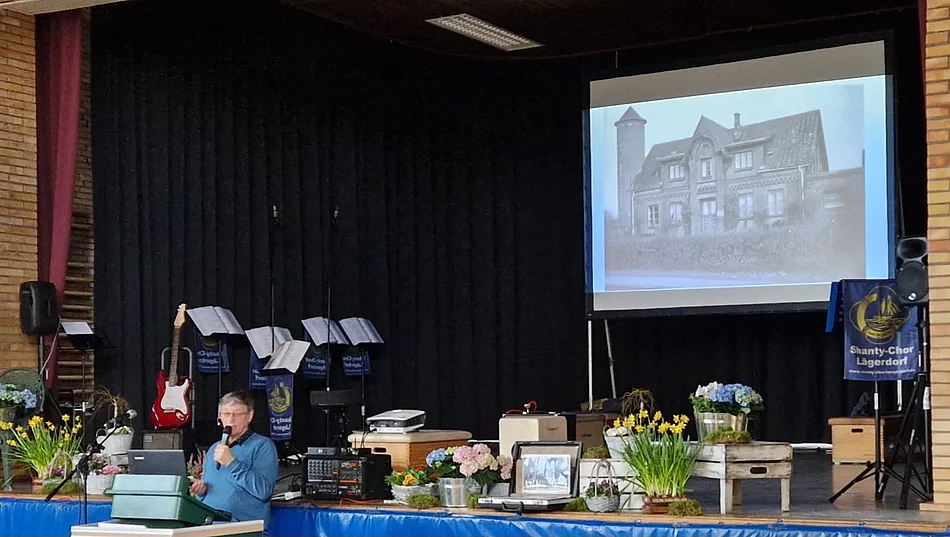 Uwe Erickson präsentiert Lägerdorfer Ansichten